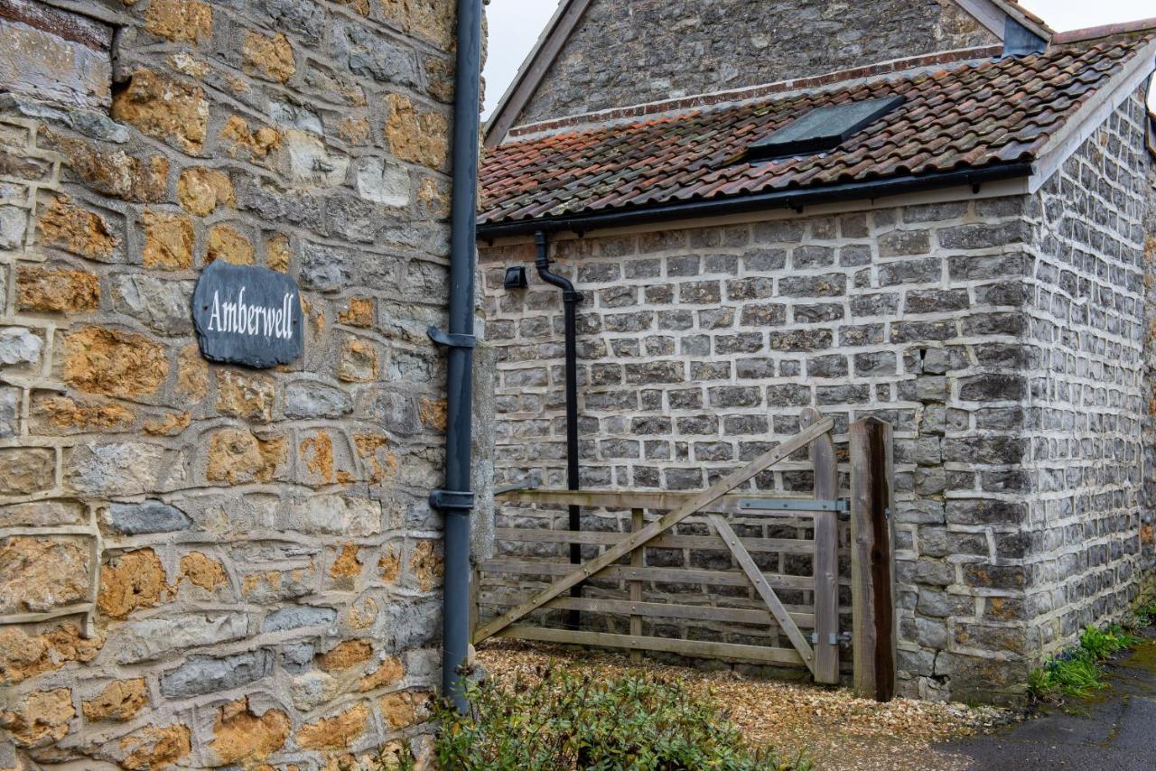 The Barn At Amberwell Ditcheat Exterior foto